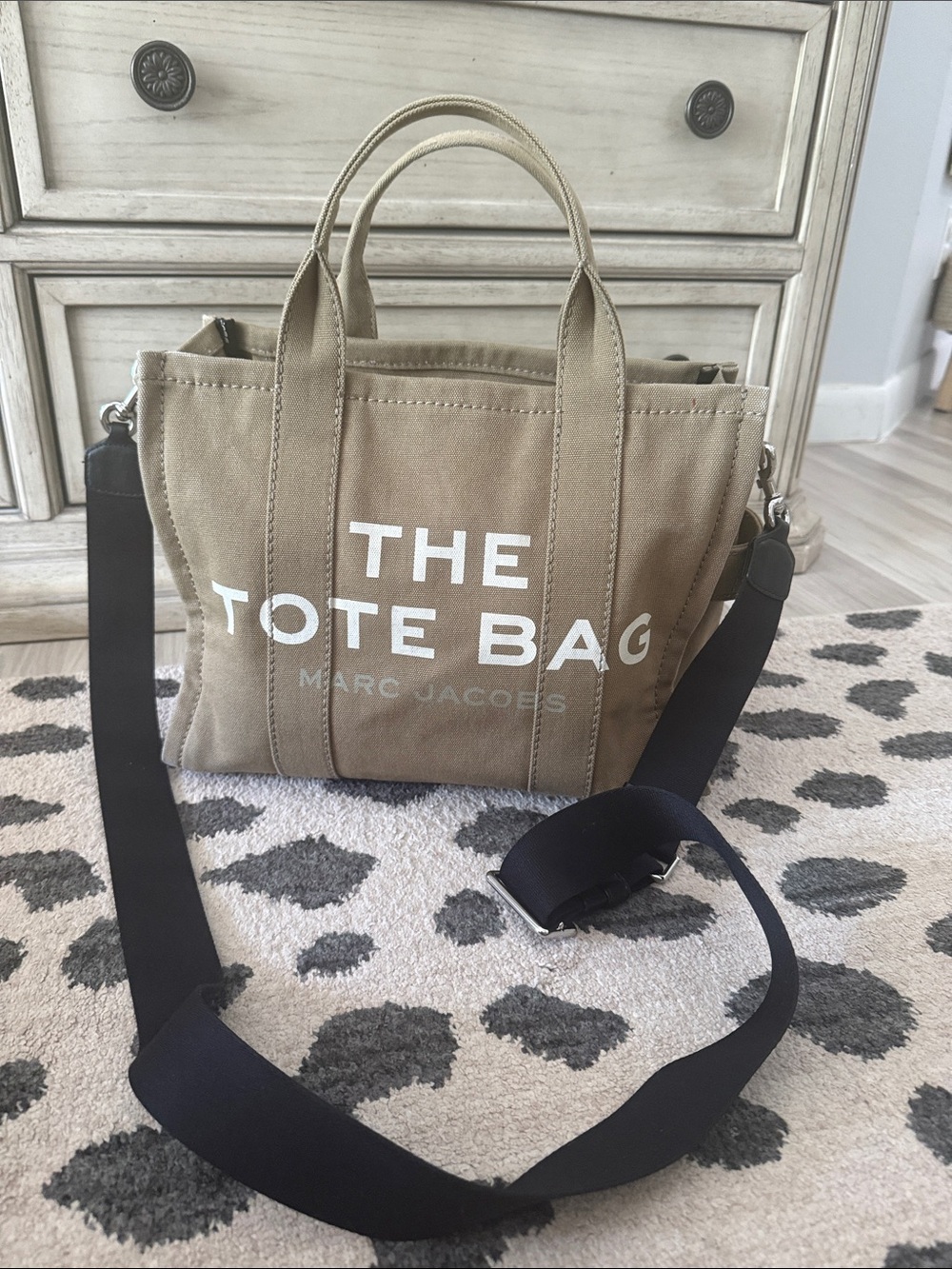 Marc Jacobs The Tote Bag - Khaki with Black Strap